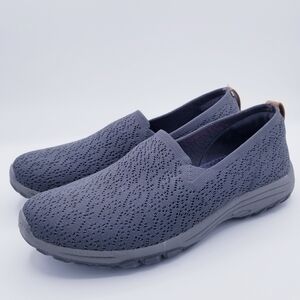 Skechers Relaxed Fit Reggae Fest 2.0 Women's Grey Slip-On Shoes size 8